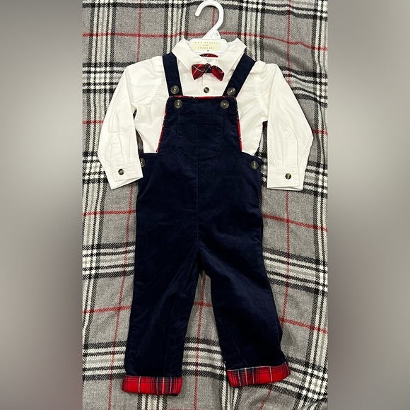 Max Studio Other - NWOT Max Studio 3 piece set, size 12 months